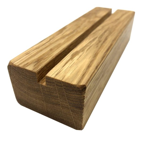 Oiled Oak Menu Holder with vertical slot 175x60x40 end view Oiled Oak Menu Holder with vertical slot 175x60x40 end view