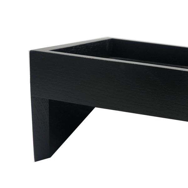 Black Oak Cake & Sandwich Tilted Oak Riser mitred leg detail Black Oak Cake & Sandwich Tilted Oak Riser mitred leg detail