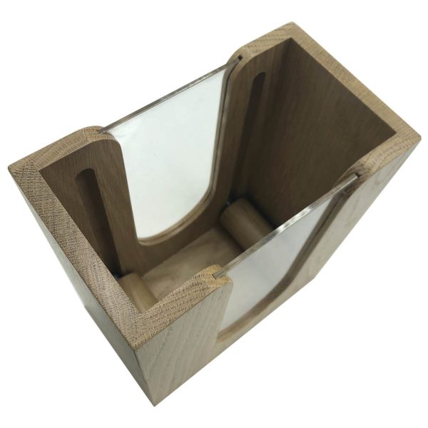 oak napkin dispenser with acrylic and rollers 196x115x240 detail oak napkin dispenser with acrylic and rollers 196x115x240 detail