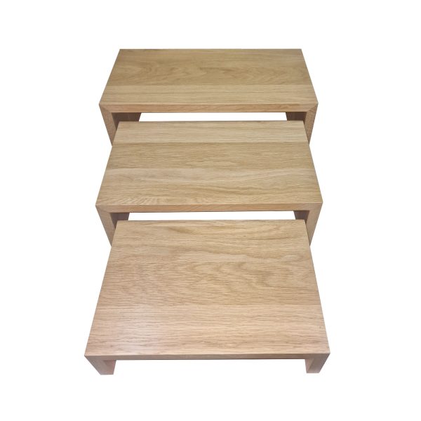 BONRS-B1-3-NA set display front Burford Oak B1/3 Nesting Riser Set display front